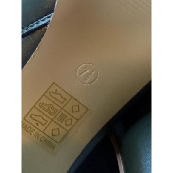 Journee Collection Olive Color Boot - Picture 5 of 5